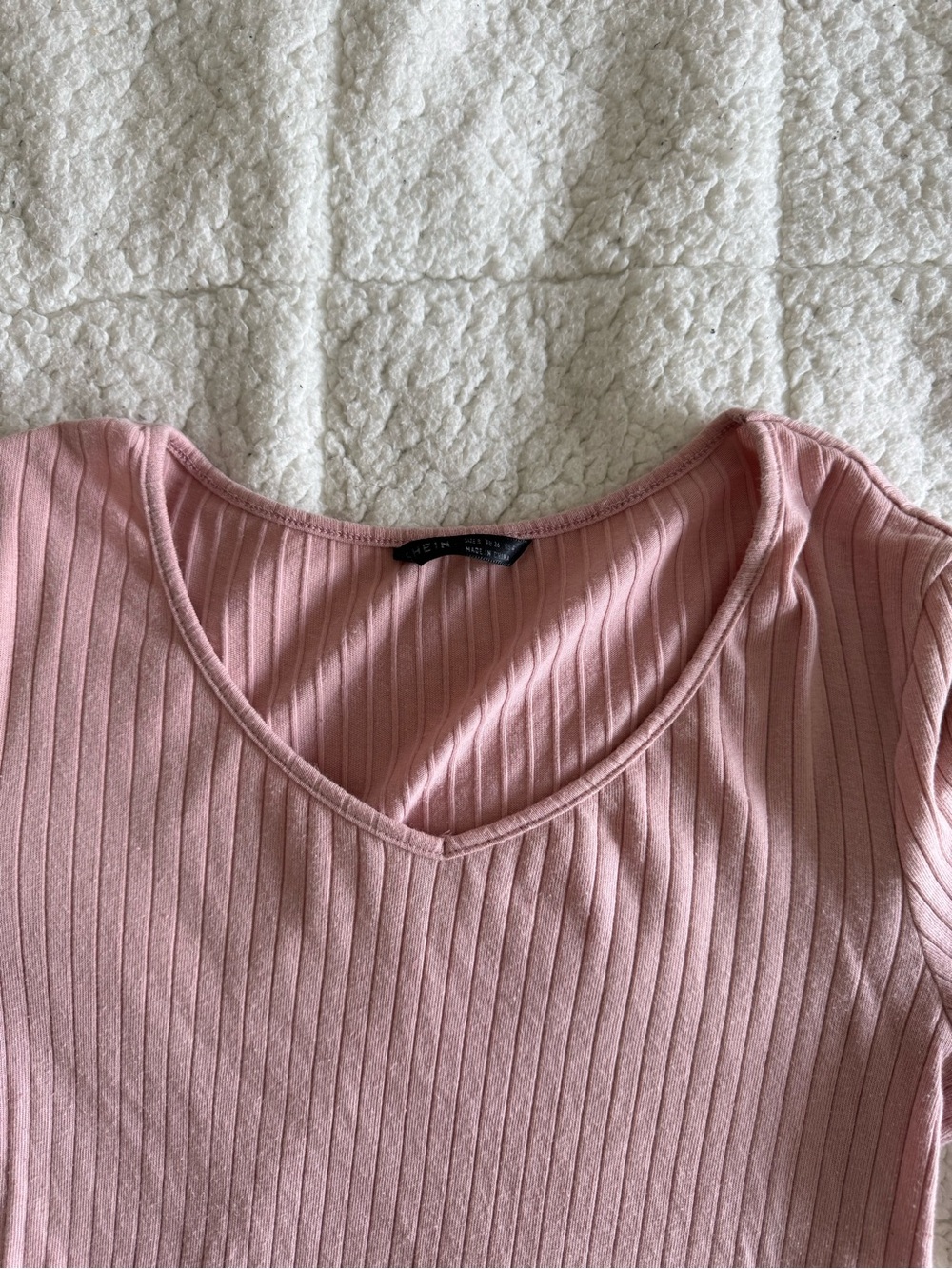 SHEIN Dusty Rose Ribbed V‑Neck Long Sleeve Top - Picture 2 of 5
